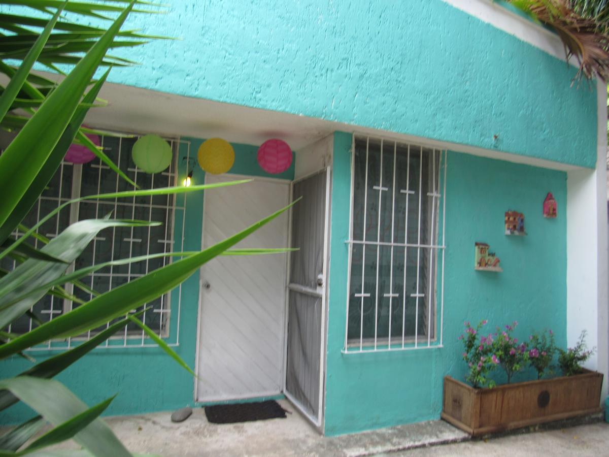 Casa Flores Pensión *