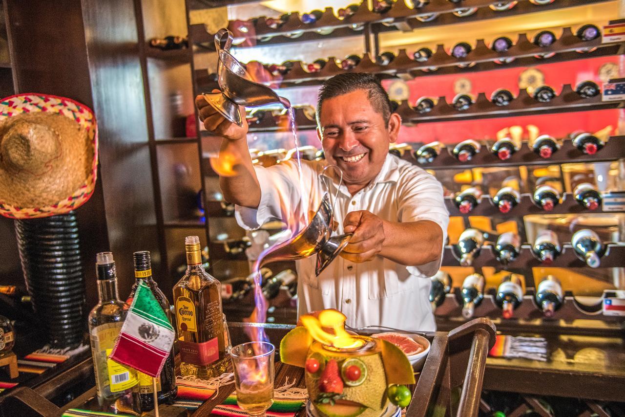 Wyndham Alltra Cancún