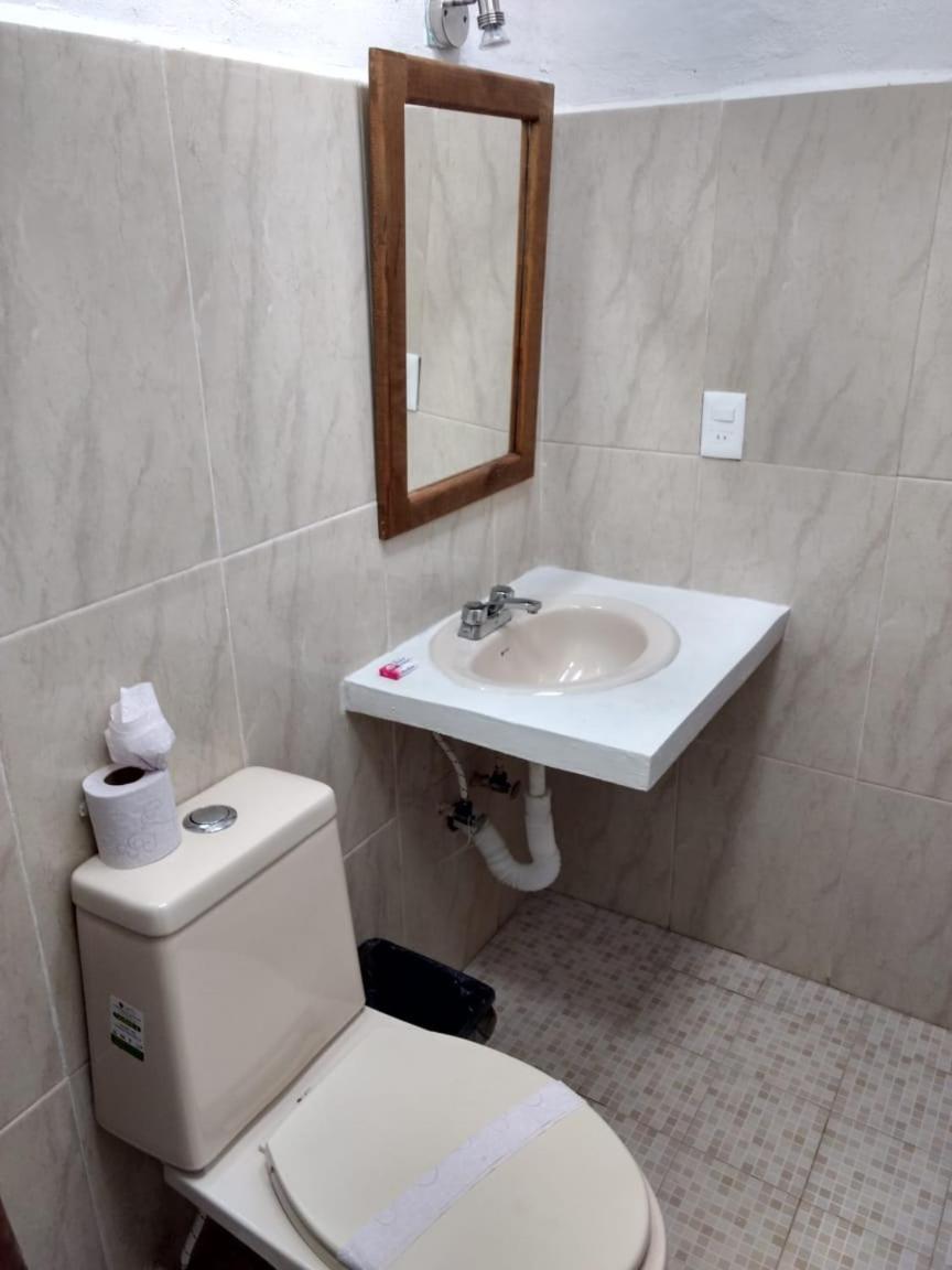 Roomsceibo Inn