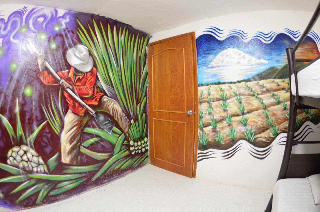 Fiesta Party - Hostal