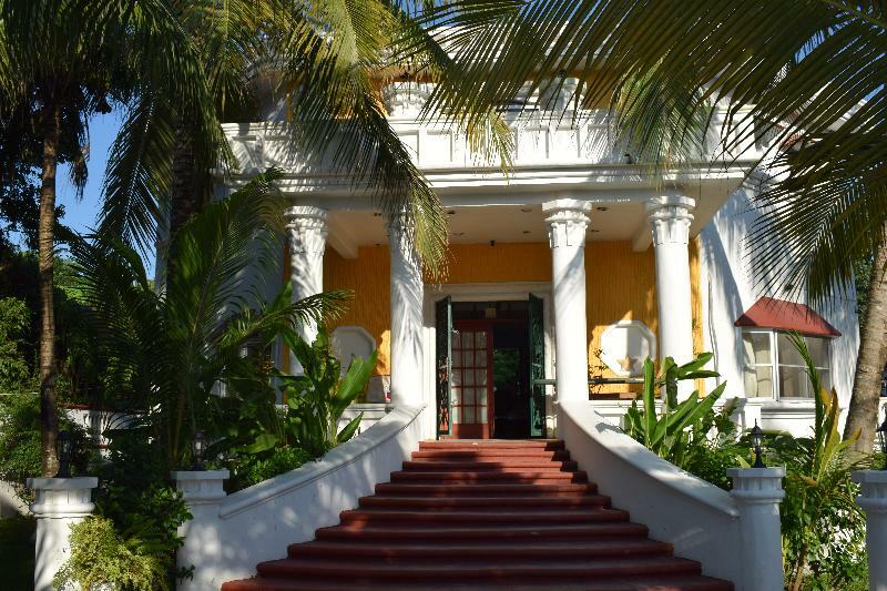 Mansion Giahn Bed and breakfast 2*