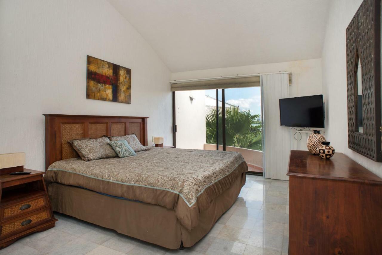 Azucena Luxury Zone *