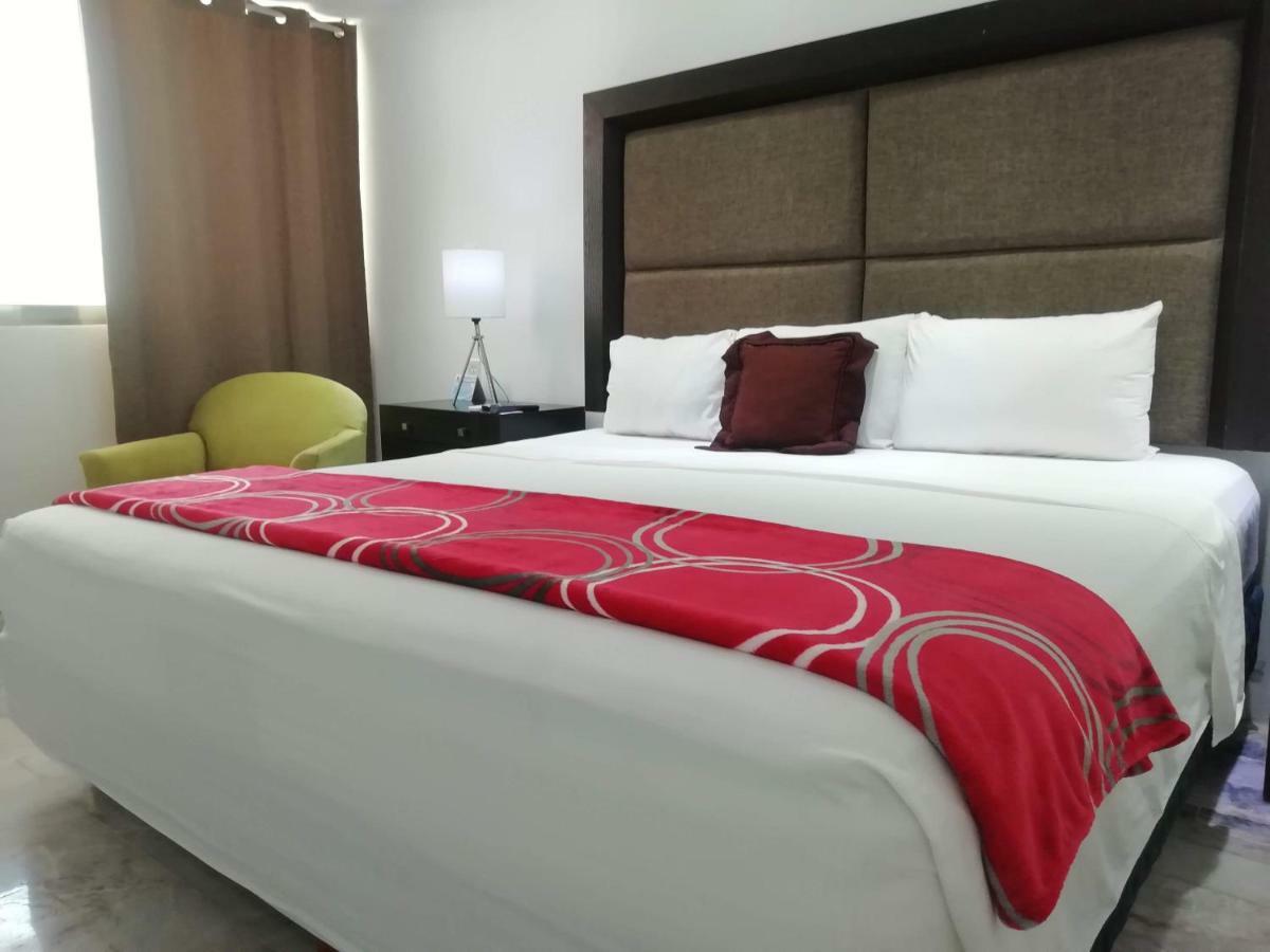 Hotel 16