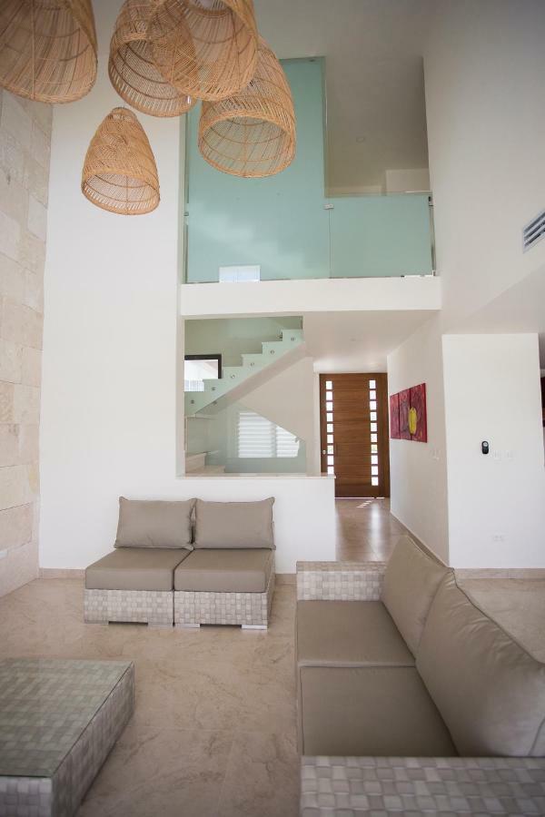 Apartamento 4 Bedroom House- Beach, Private Pool&jacuzzi