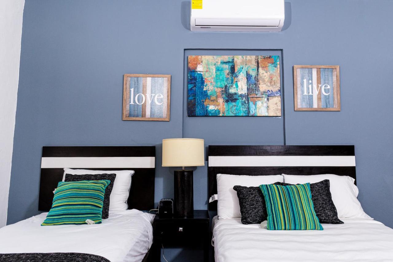 Santa Fe And Apartahotel Cancún