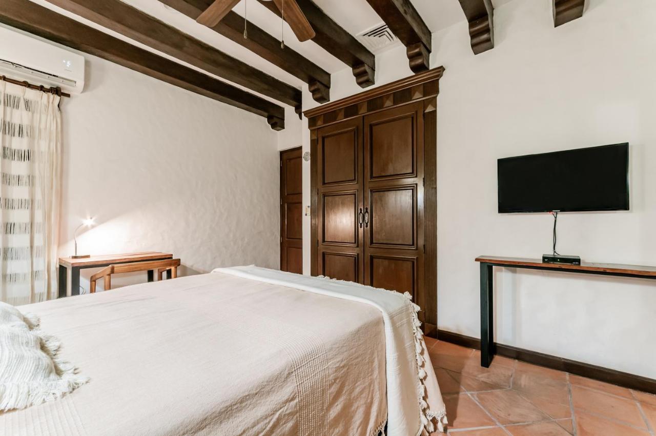 Pensión Casa Granada 24