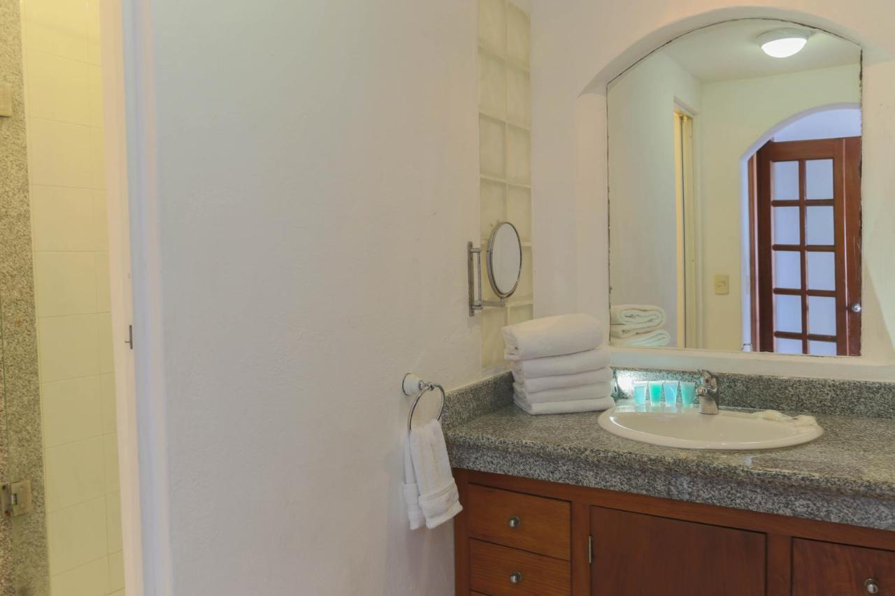 Casa Playa Tortugas - Oceanfront Cancún