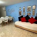 Casa Los Cuatro Elementos Tierra