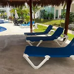 Departamento en planta baja con alberca