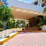 Eltonblom1970 At Out Look Com Beach House Blom