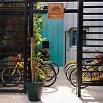 Mayan Monkey Hotel&Hostel Cancun