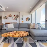 Ocean View Condo - Beach, Pool & Jacuzzi!