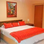 Hotel Versalles Suites