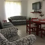 Pinali\'S Hause