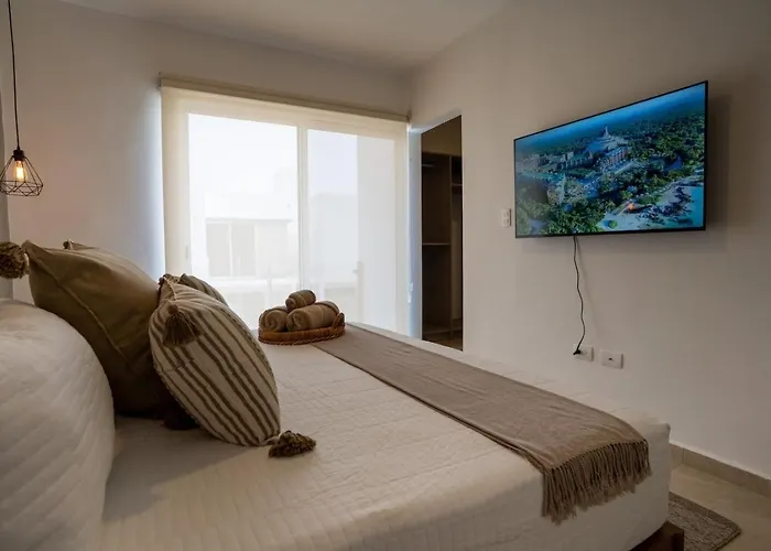 3Br Modern House - Central & Fully Equipped