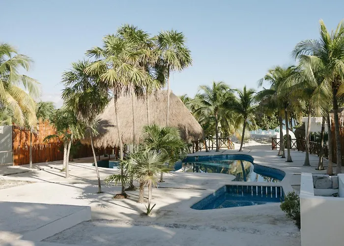 Ocean Bliss Retreat Entire Private Beachfront Resort With 4 Bungalows