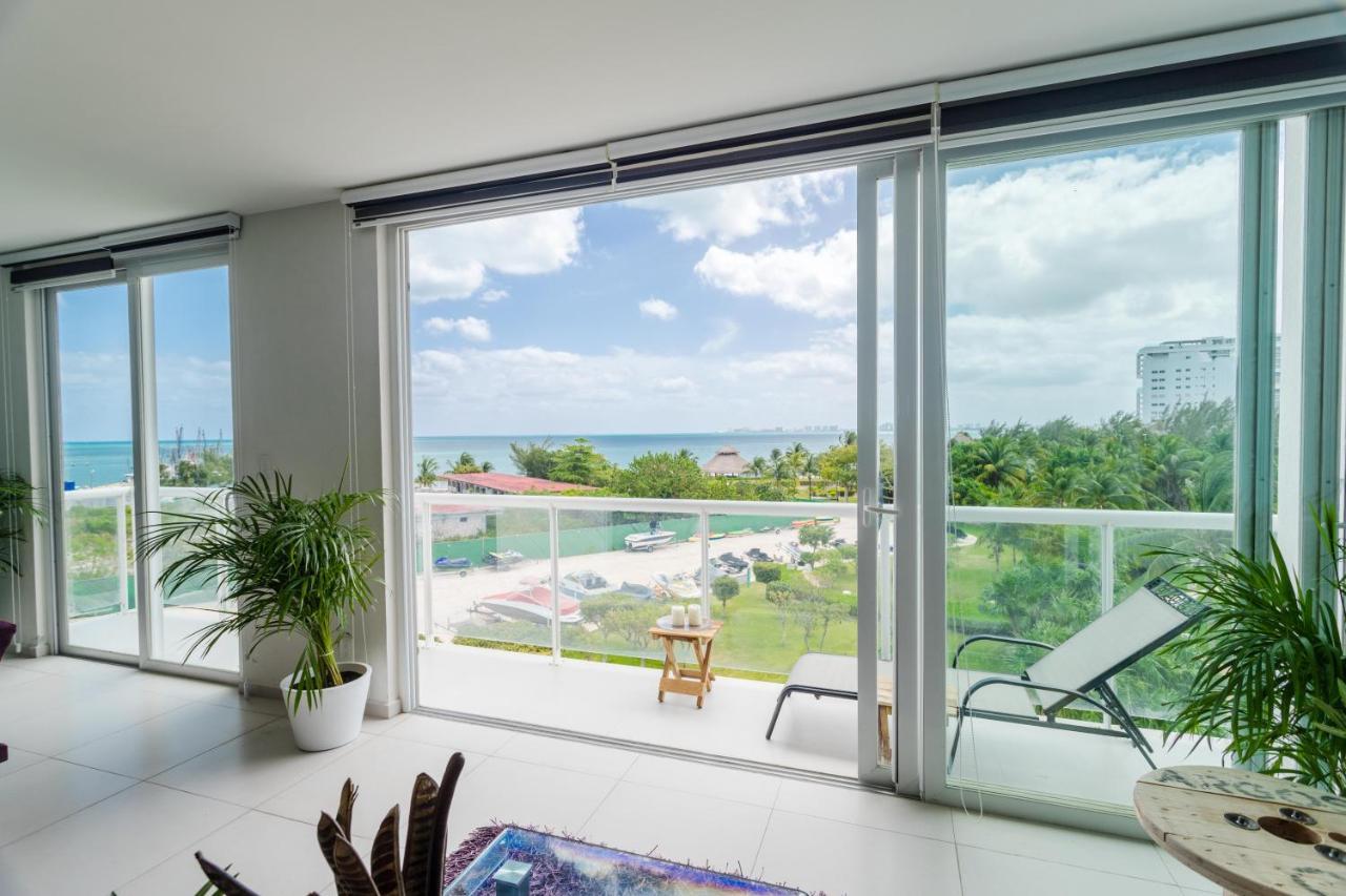 Amara Beachfront Caribe R Apartamento