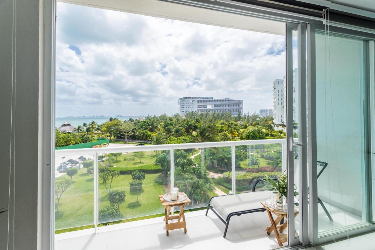 Amara Beachfront Caribe R