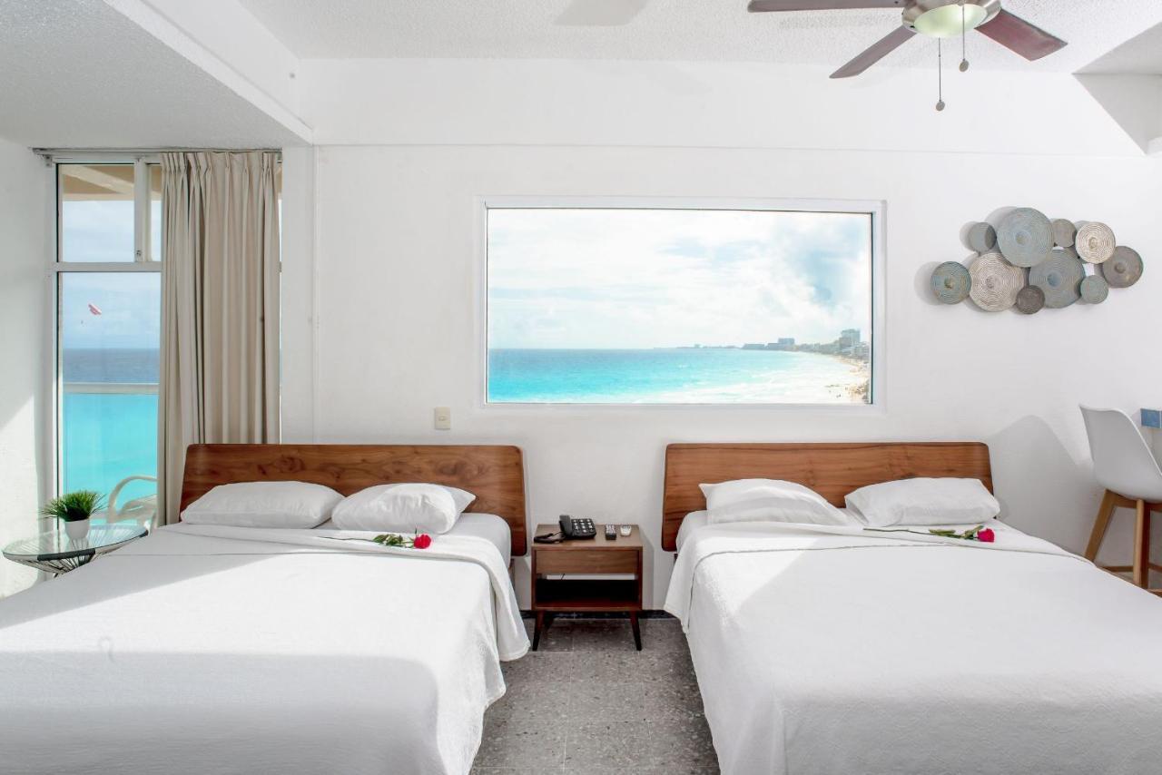 Stunning! 2 Bdrm Beach/oceanfront On Beach - Zone Apartahotel *