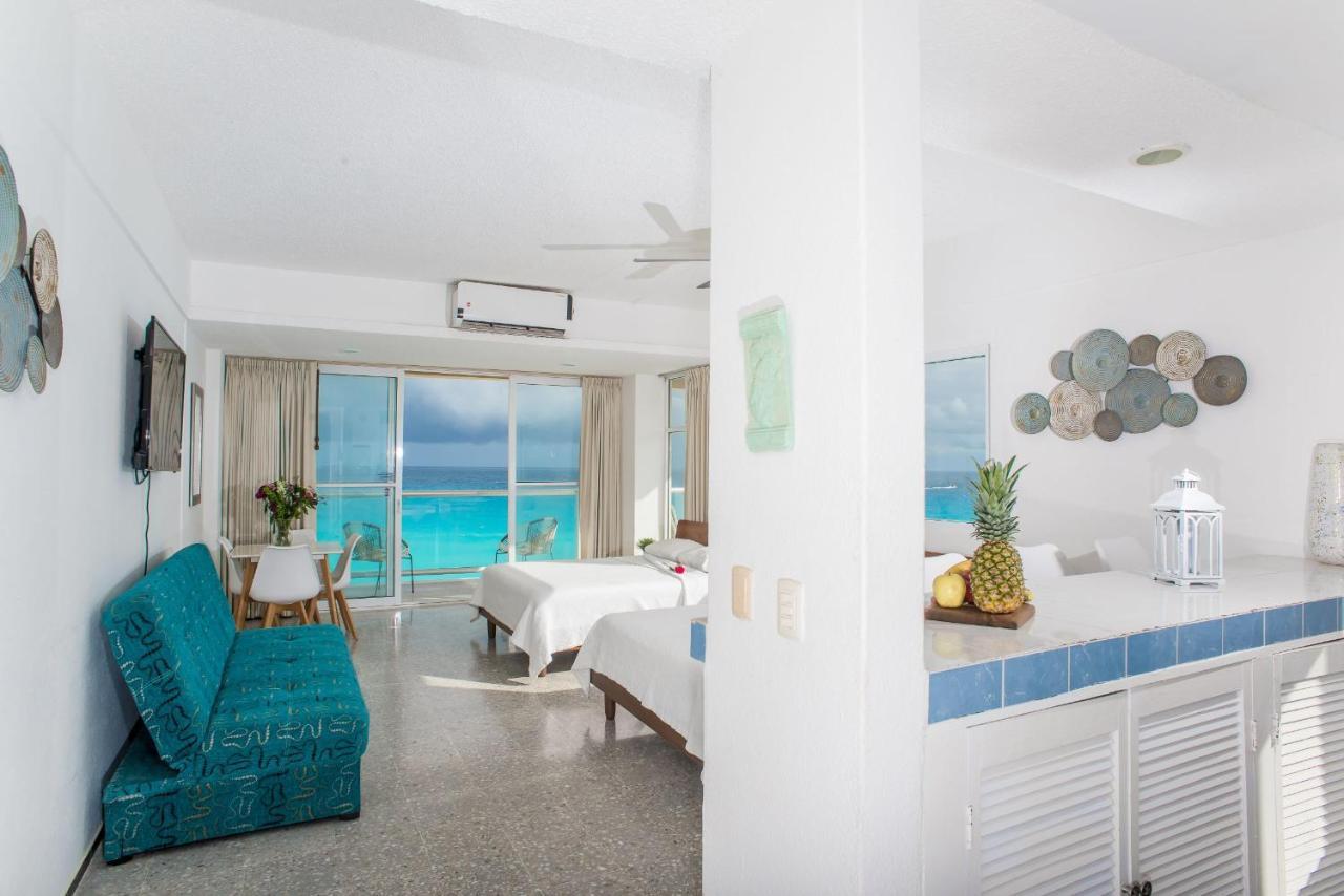 Stunning! 2 Bdrm Beach/oceanfront On Beach - Zone Cancún