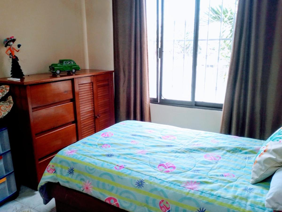El Depa De Dona Lucha Apartment