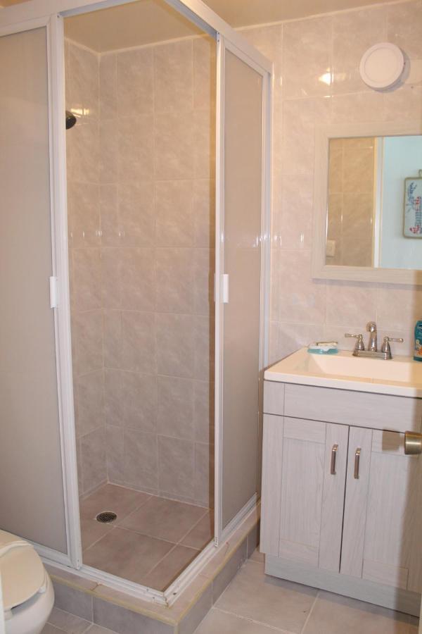Apartment Oceanside - Stunning Views, Ideal Location