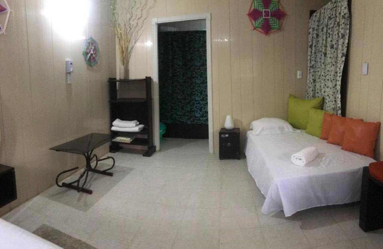 Apartamento Yaakun Studio. 350 M Ferrys Isla Mujeres Cancún