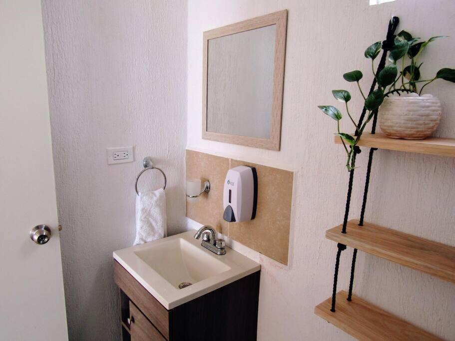 Casa Piquito. Depto Con Alberca, A/c&netflix * Cancún