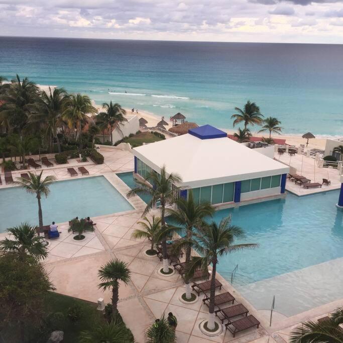 Apartamento Solymar Studio #3507, Kilometro 18,7 Boulevard Kukulcan, Access To Cancun's *