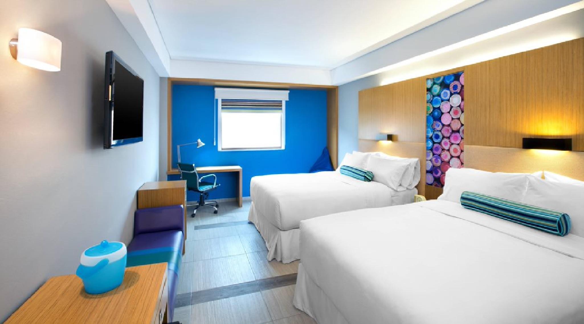 Aloft Hotel 4*