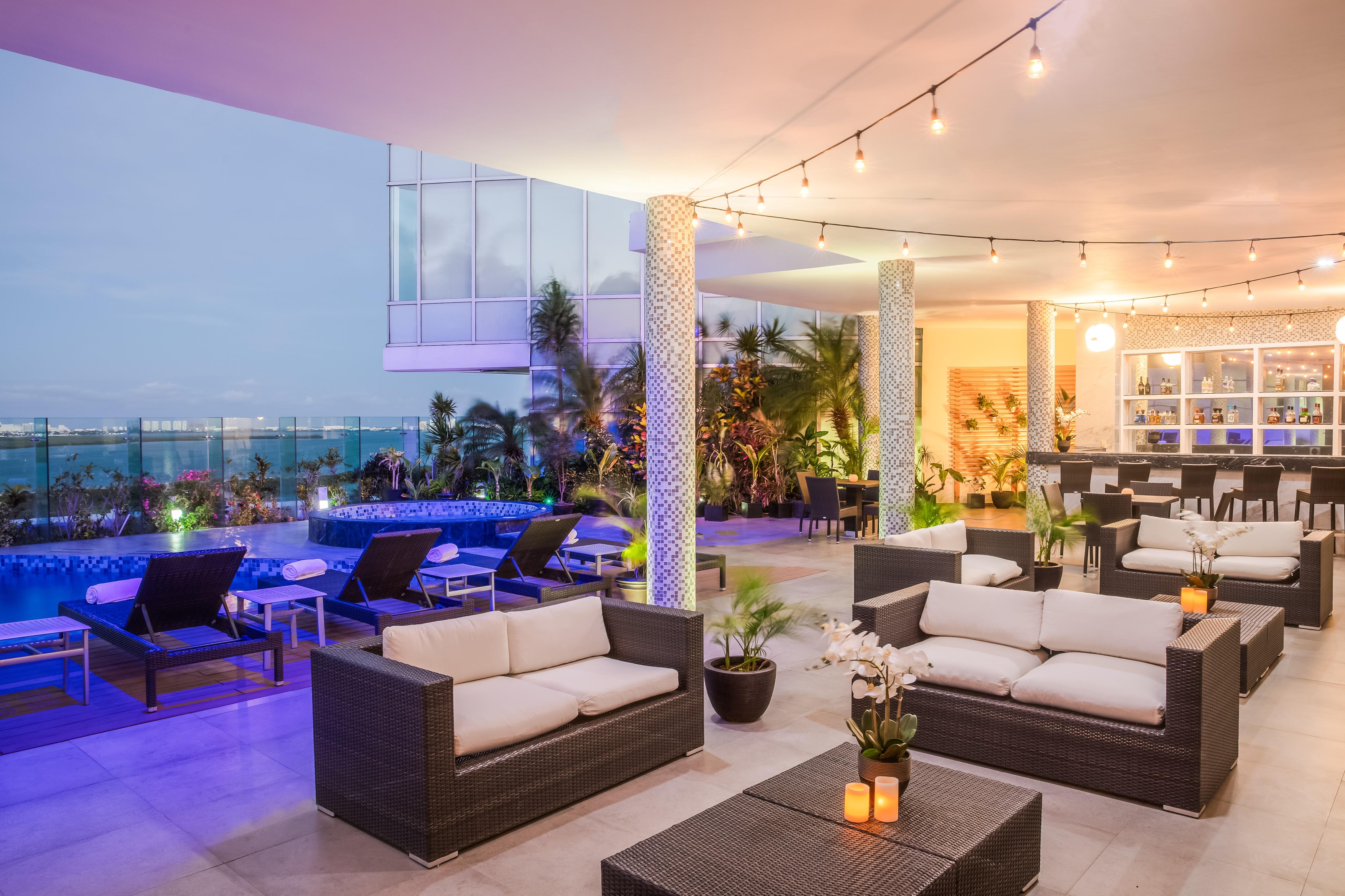 Hotel Fiesta Americas 4*