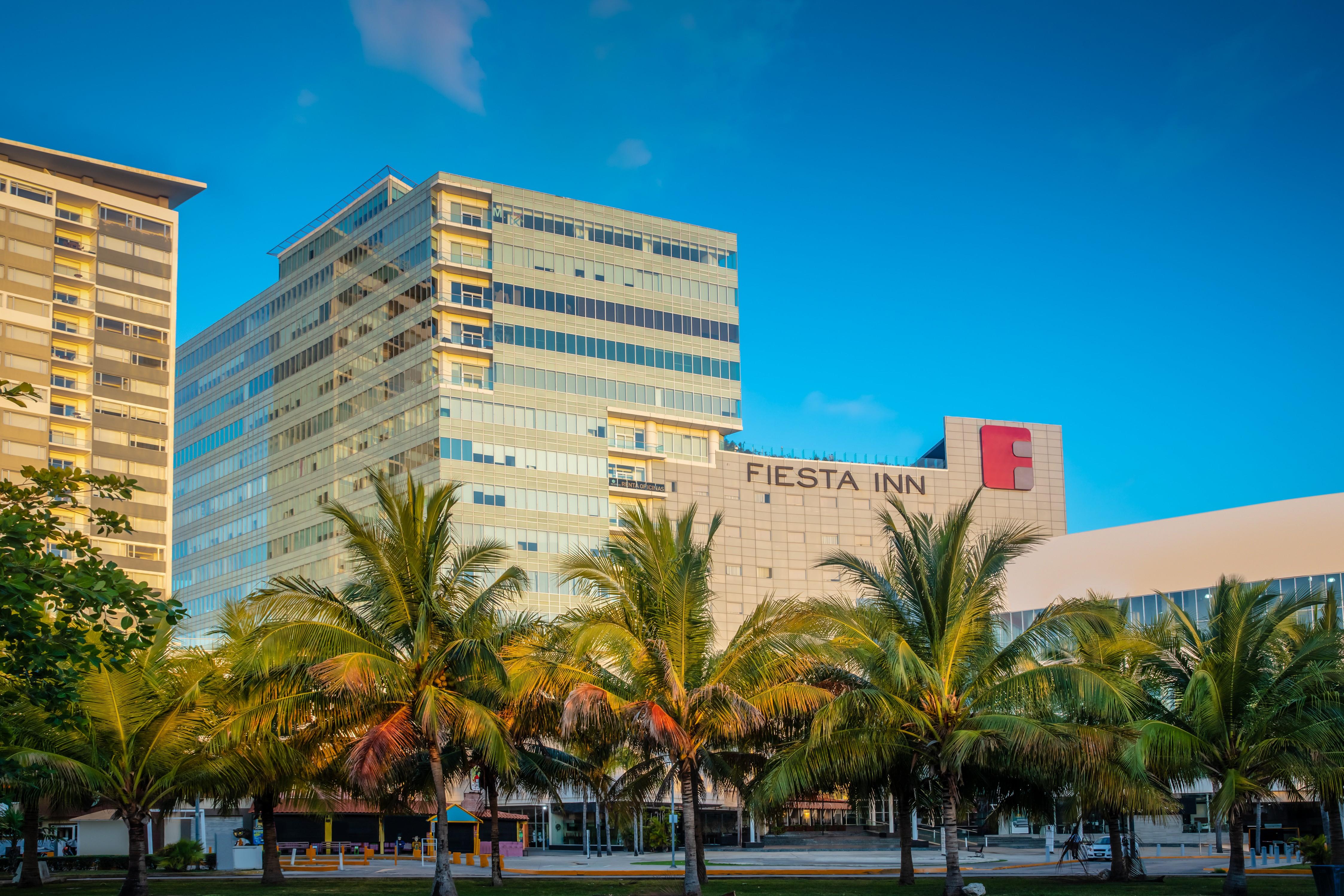 Fiesta Americas Hotel