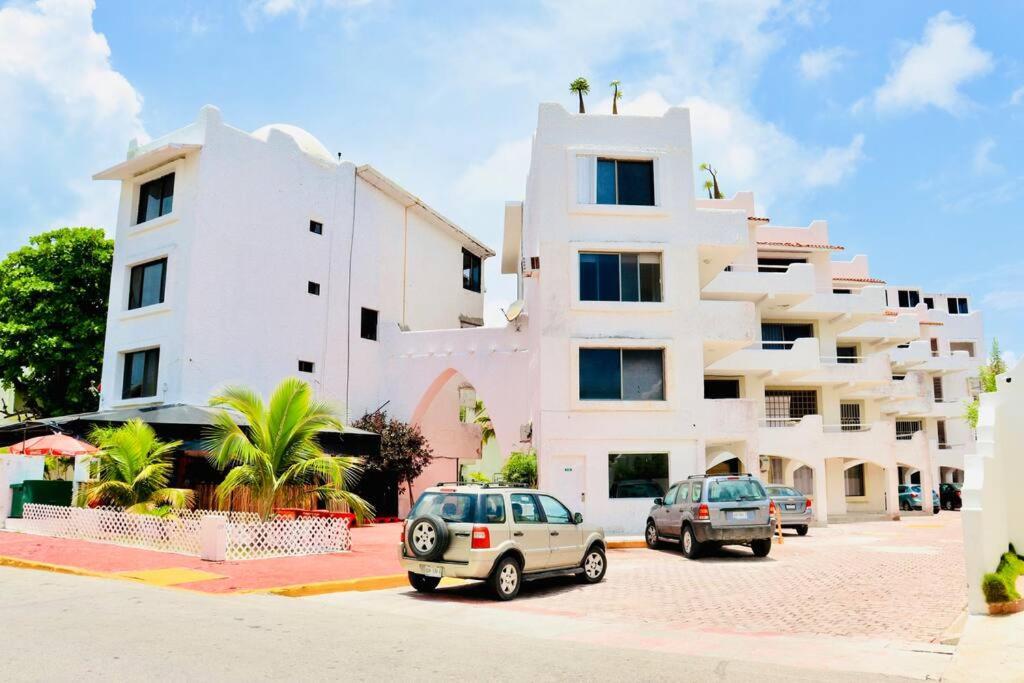Apartment Spacious Penthouse 3 Bedrooms, Private Rooftop Zh! Gre5401