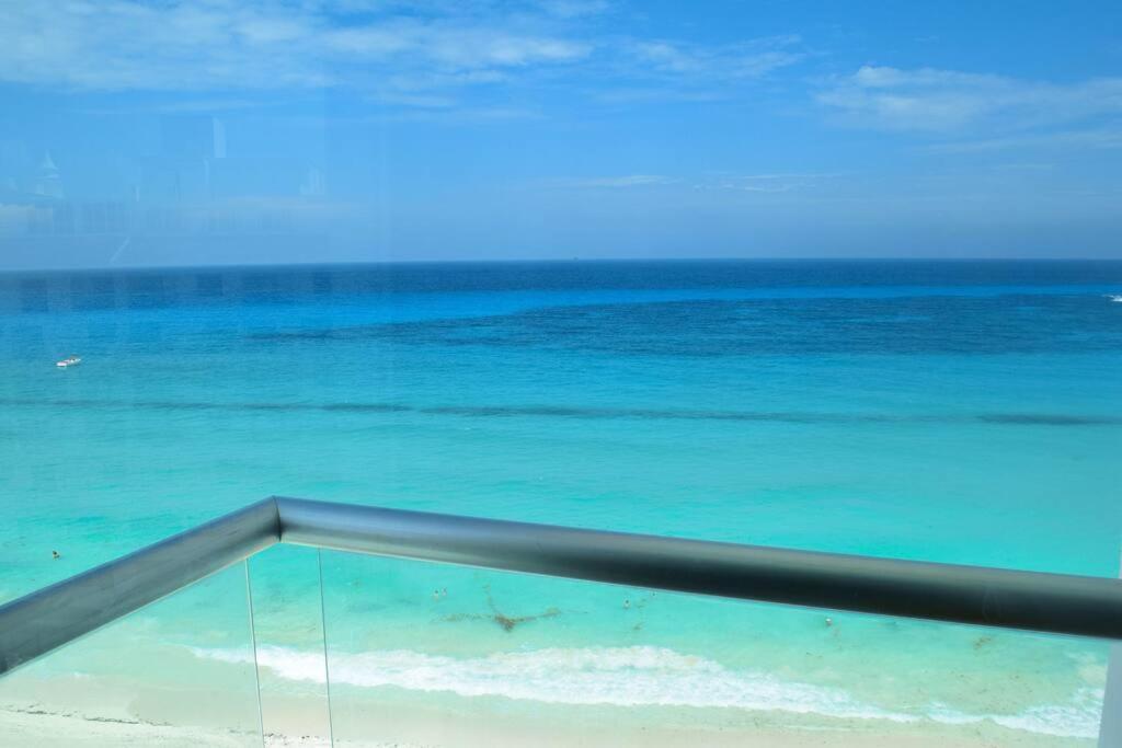 Hermoso Estudio Frente Al Mar, Balcon, Gym 3504 Apartamento
