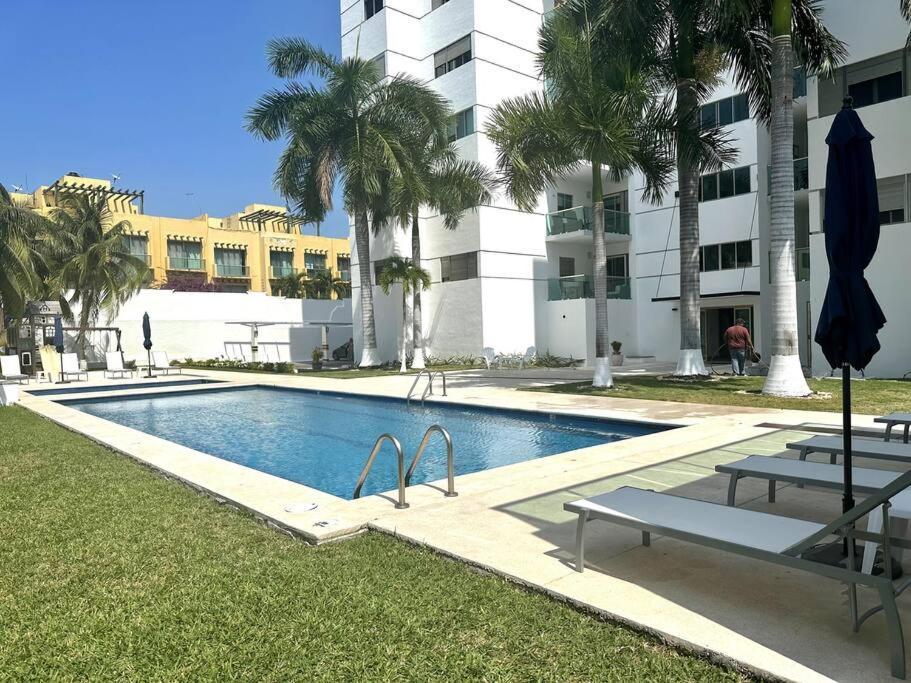 3br Beautiful With Pool Gym & Great Location * Cancún
