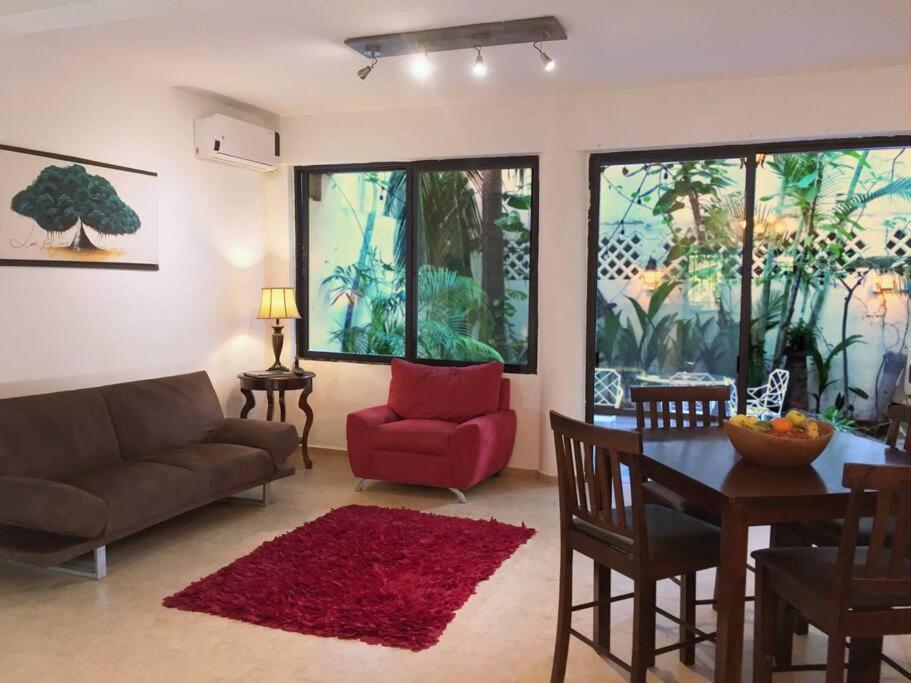 2 Min To The Beach - Casa Jardin *