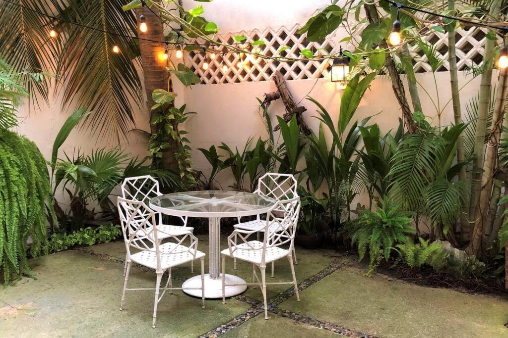 2 Min To The Beach - Casa Jardin Apartment Cancun