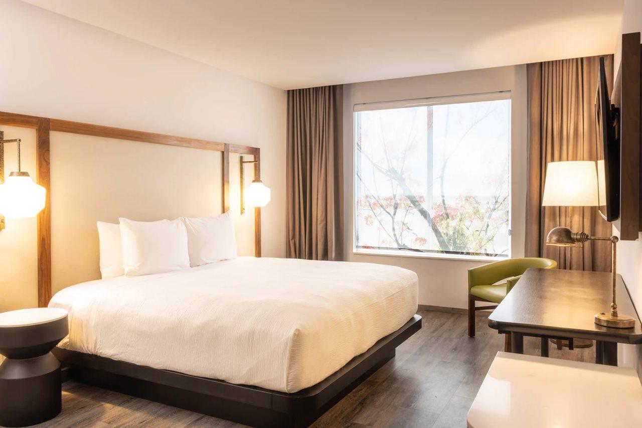 Fairfield By Marriott And Downtown Hotel 3*