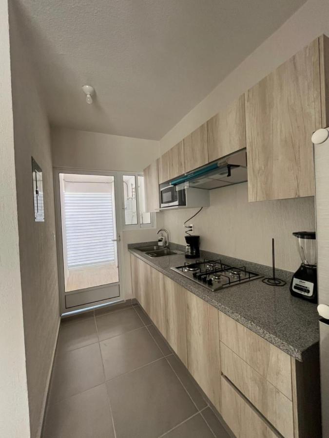 Apartamento Departamento Familiar En Poligono Sur, A 25 Min De Las Playas Y 5 Min Del Santuario Desatadora De Nudos