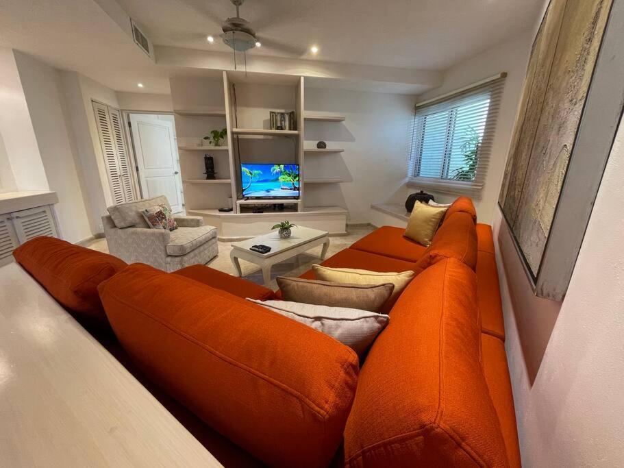 Сasa de vacaciones 5br Ocean Front Zone Luxury House By Solmar *