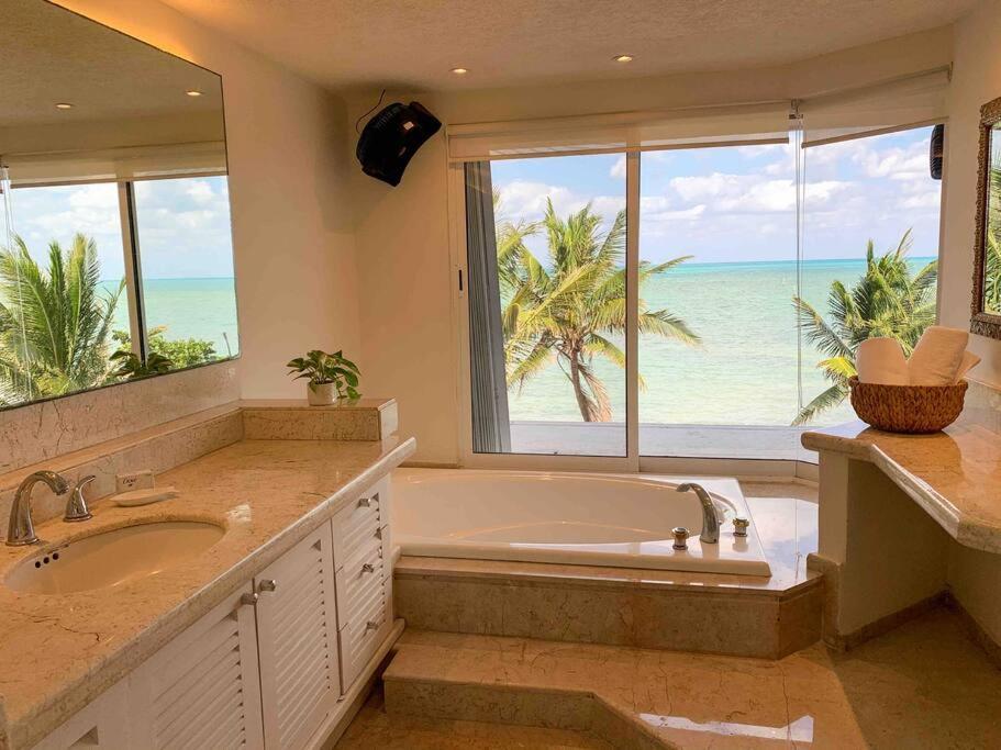 5br Ocean Front Zone Luxury House By Solmar Сasa de vacaciones