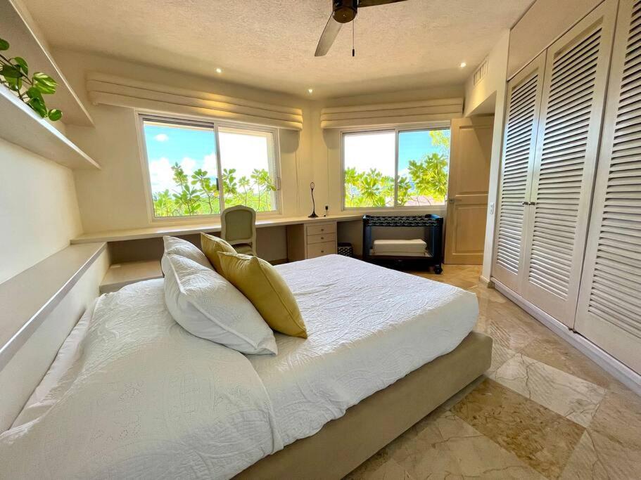 5br Ocean Front Zone Luxury House By Solmar * Cancun