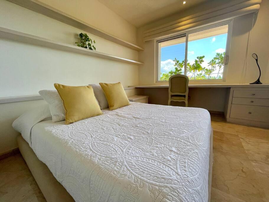5br Ocean Front Zone Luxury House By Solmar * Cancún
