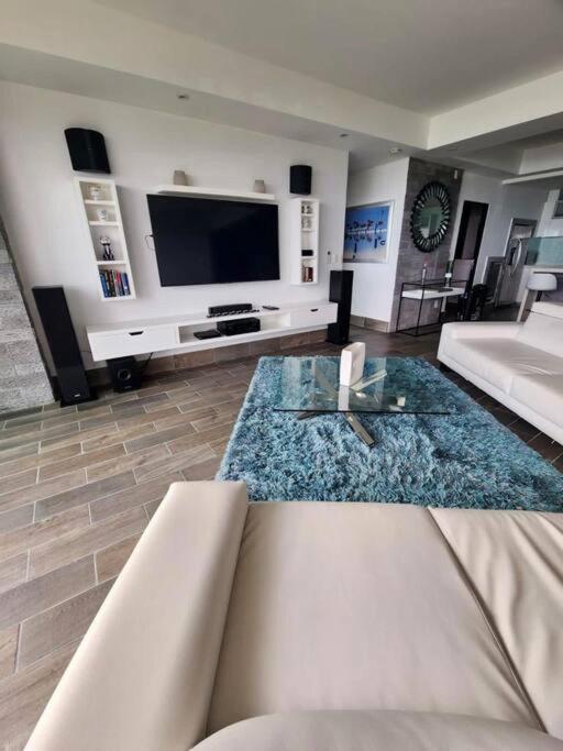 •amazing Beachfront Condo• Apartamento Cancún