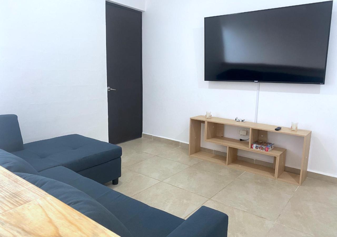 Casa Familiar En Privado Cerca De Playa