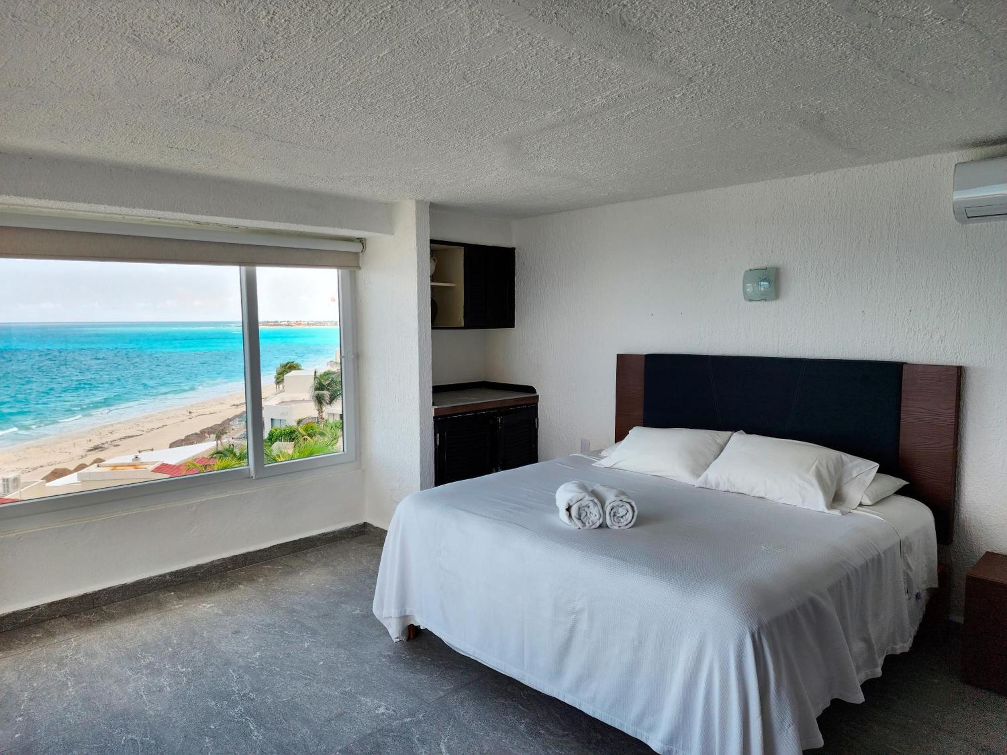 Rodero By Solymar Front In Zone Apartahotel Cancún