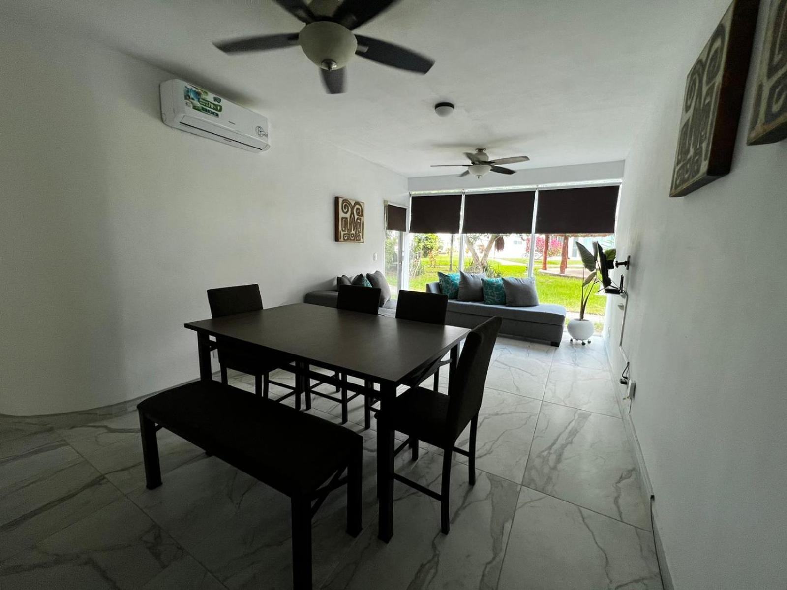 Departamento En Planta Baja Con Alberca Apartamento