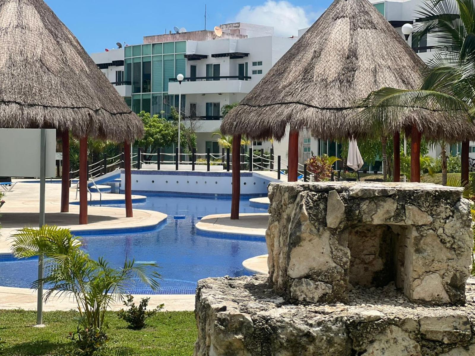 Apartamento Departamento En Planta Baja Con Alberca *