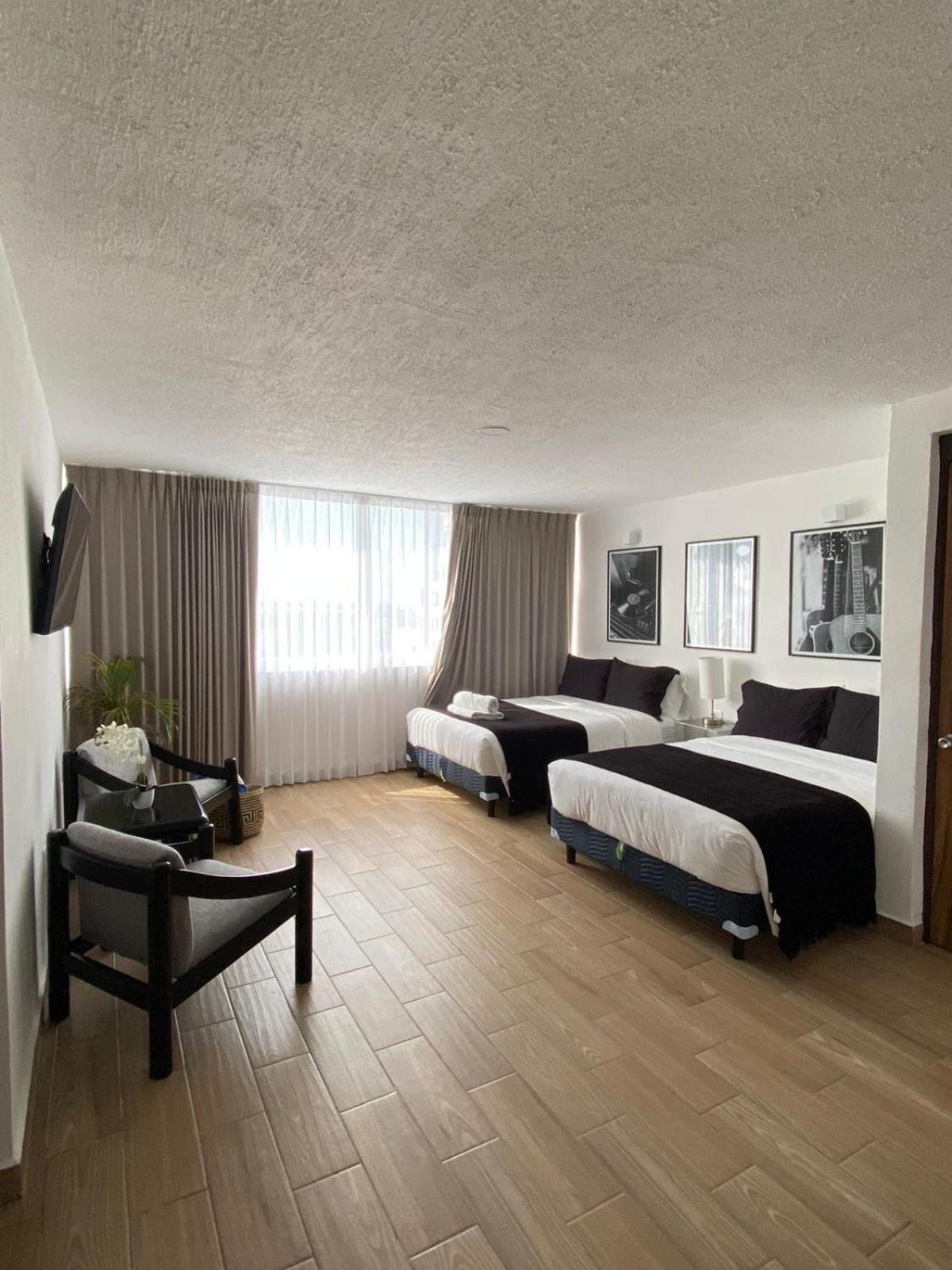 Beachview & Balcony 3905 Cancun