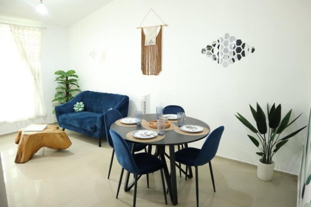Casa En El Centro Selva De Corazones * Cancún